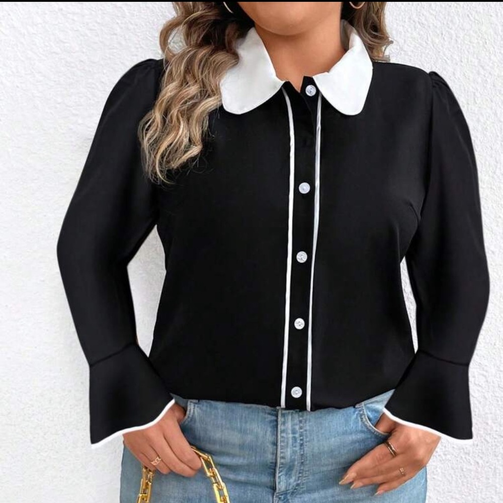 SHEIN Black and White Fitted Button Down Top